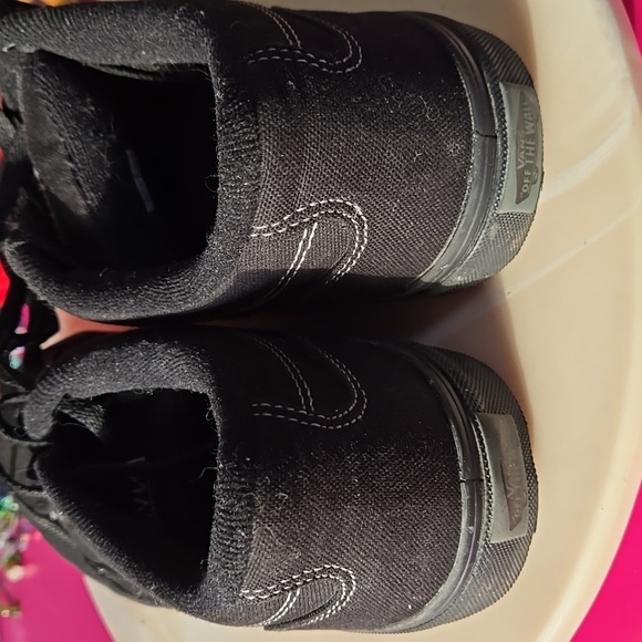 Vans Black Sneakers - Picture 5 of 8